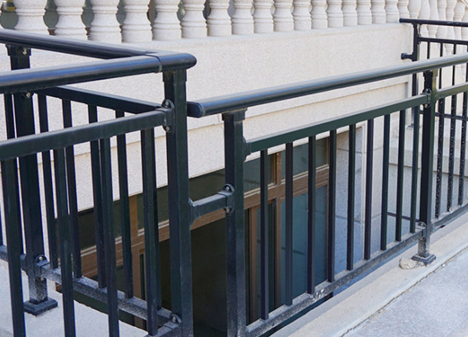 鋅鋼防護欄杆案例