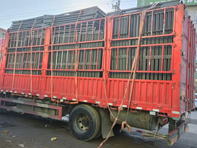 裝車發（fā）貨