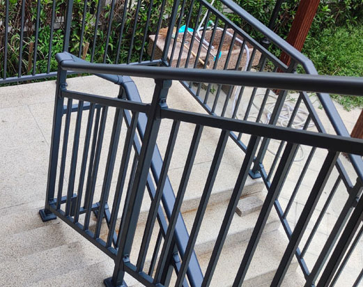 樓梯鋅（xīn）鋼護欄