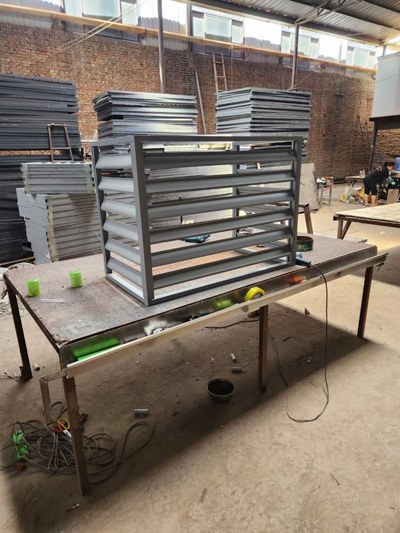 空調罩生產車（chē）間