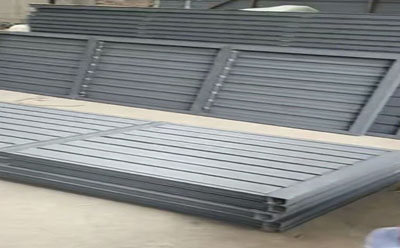 鋁（lǚ）合金百葉窗安裝